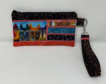 Laurel Burch Fanciful Felines Cats Padded Wristlet