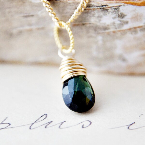 Gemstone Jewelry Forest Green Necklace Gold Pendant Simplistic PoleStar