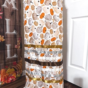 Women’s Ribbon Skirt