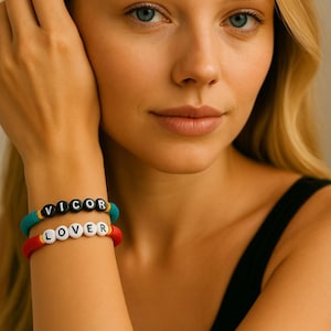 100-500-1000 benutzerdefinierte Name Perlen Armbänder, personalisierte Freundschaftsarmbänder, handgemachter Schmuck, personalisierte Armbänder