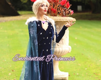 Halloween Dress Elsa Deluxe Costume Olaf's Frozen Adventure Disney  Store Anna Deluxe Winter Dress Costume Olaf Frozen Adventure Size 7/8