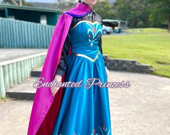 アナと雪の女王 エルサの戴冠式クラウン - Etsy 日本