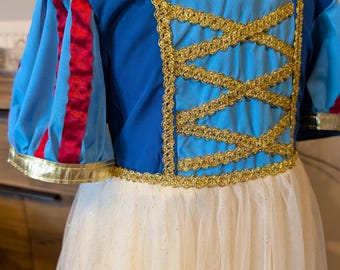 Vestido inspirado en Blancanieves: disfraz de princesa para niñas