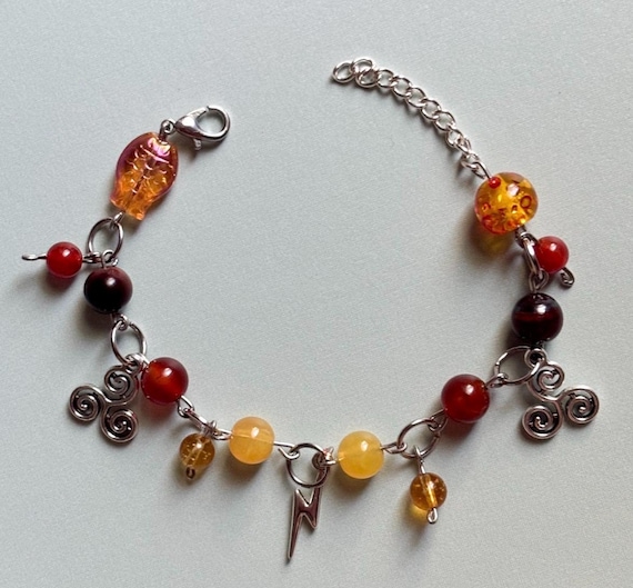 Baltic Amber Tri-Swirl Necklace Baltic Amber Tri-Swirl Necklace