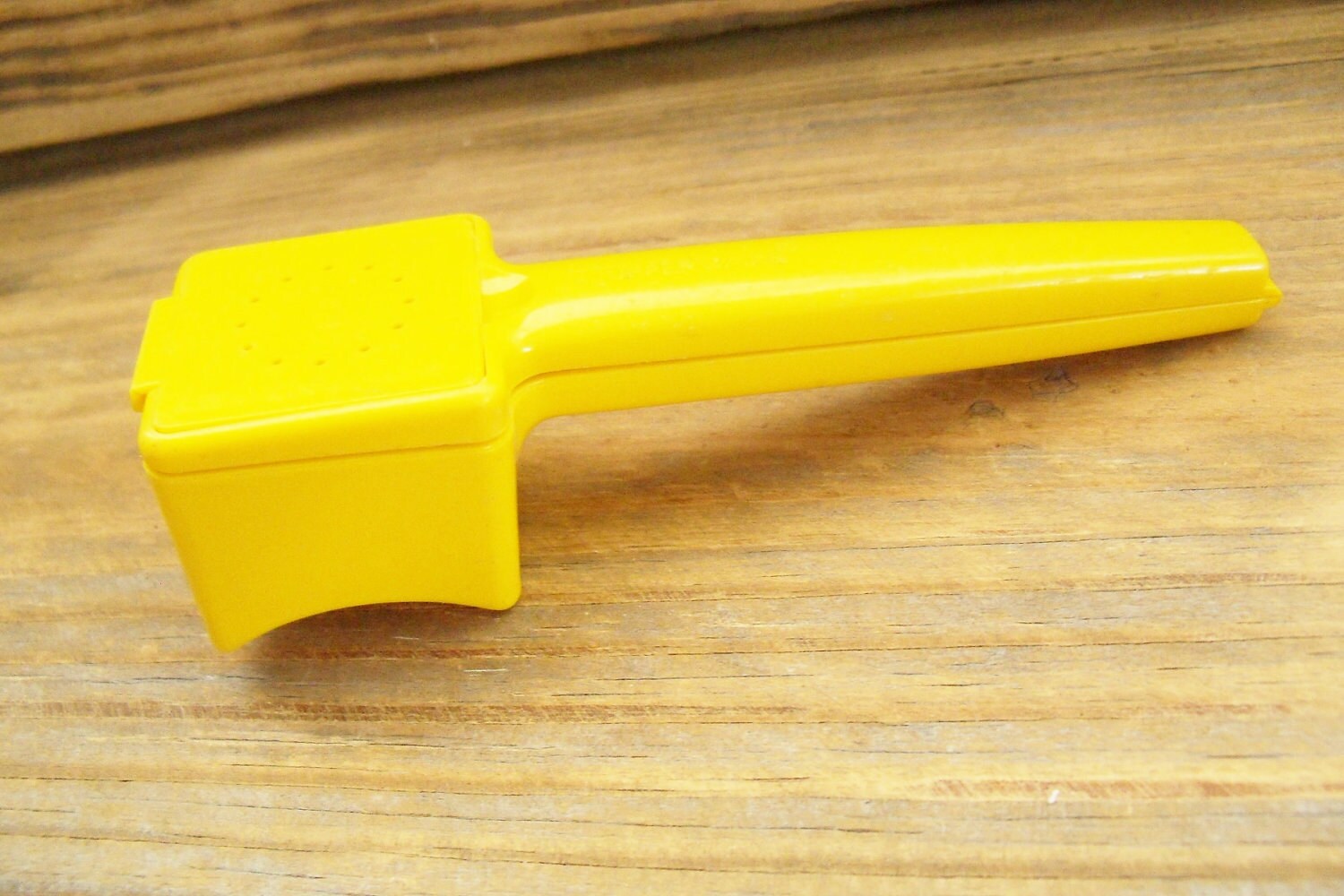 Tupperware Butter Hugger Spreader Salt Shaker Corn On The Cob Etsy