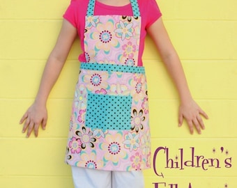 Children's Full Apron by Everyday Chic PDF Pattern Tutorial