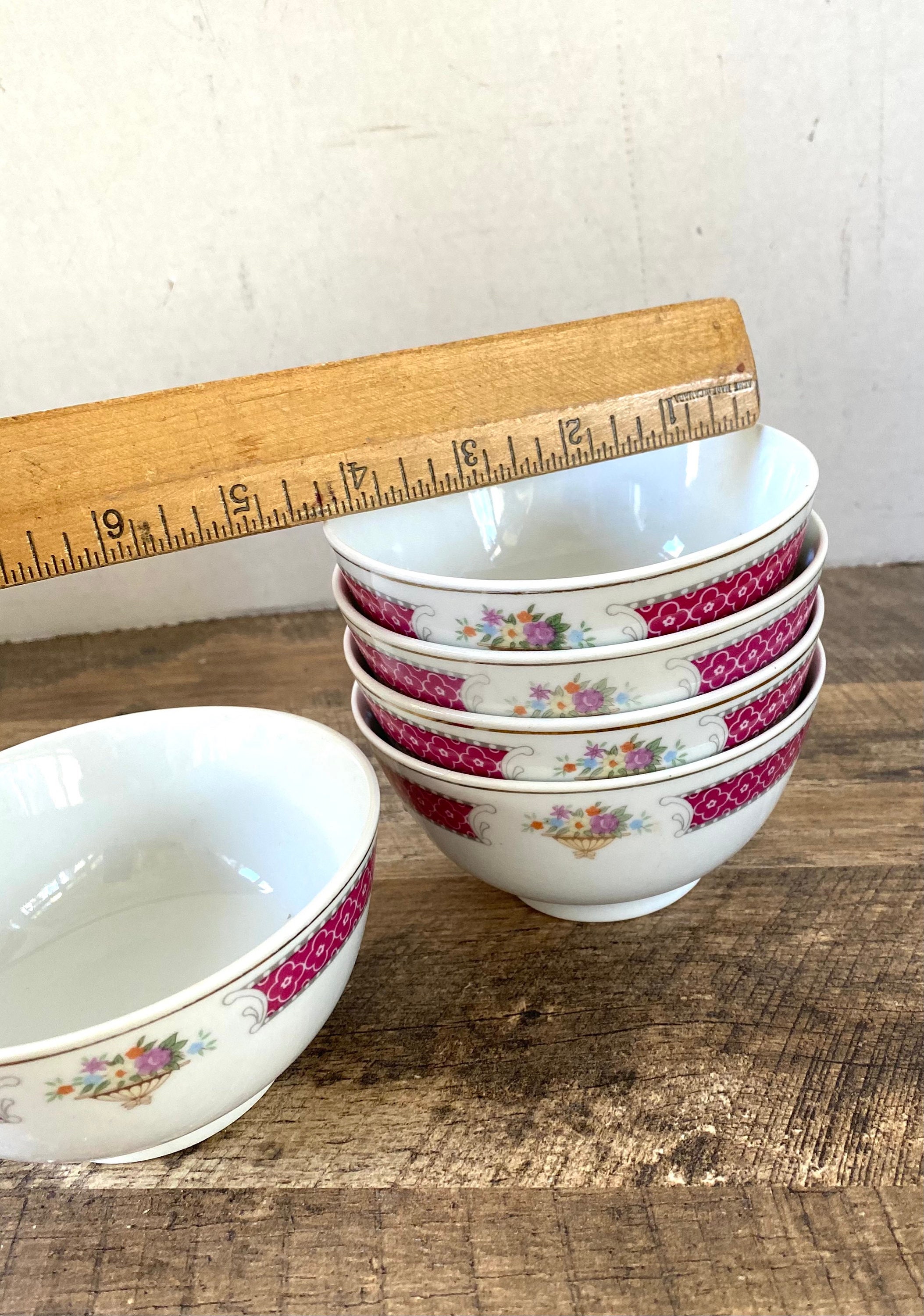 Vintage bowls Asian soup bowl red and white fine porcelain Etsy
