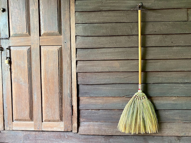Handmade Whisk Sweeping Broom Asian Broom 46 Inch Straw Soft Broom Long ...