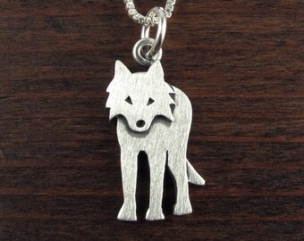 Minuscule pendentif / collier de loup en argent - Etsy Canada