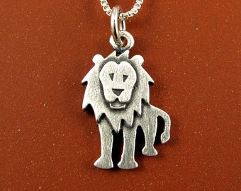 Royal Lion Silver Portrait Necklace Christmas Dear Santa I Want It All Royal Lion Silver Portrait Necklace Christmas Dear Santa I Want It All