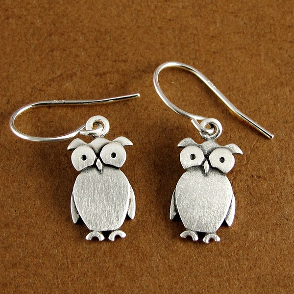 Tiny owl earrings - sterling silver