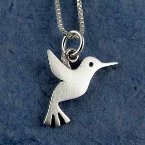 Tiny hummingbird necklace / pendant - sterling silver
