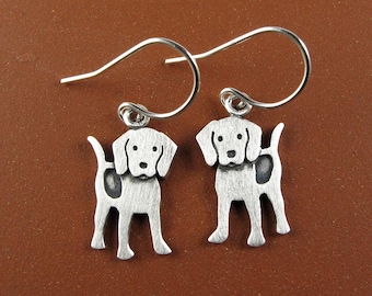 Tiny beagle earrings - sterling silver - handcrafted