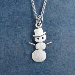 Kleiner Schneemann Anhänger / Kette - Sterling Silber