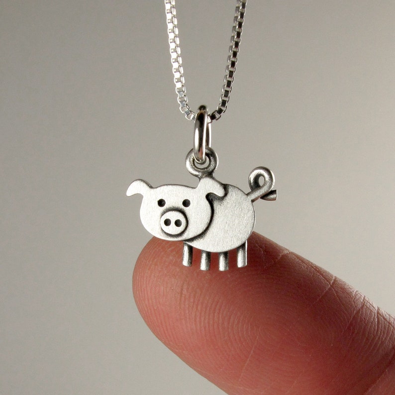 Tiny pig pendant / necklace sterling silver image 2