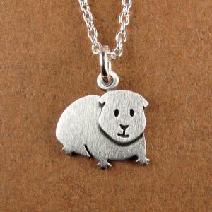 Petit pendentif / collier cobaye - argent sterling - fait main