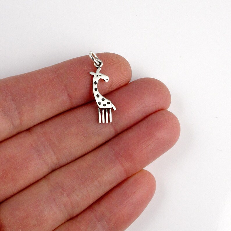 Tiny giraffe pendant / necklace sterling silver image 2