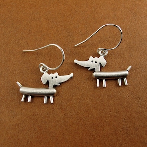 Tiny dachshund earrings - sterling silver - handcrafted