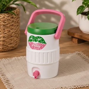 Pretty 1908 Lips Can Cooler STL File | Pink Green Sorority Drink Holder | 3MF STL Digital Download