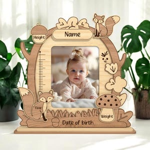 Marco de fotos de nacimiento de bebé SVG, archivos de corte láser para marcos de fotos de bebés, métricas para niños, SVG de anuncio de bebé, regalo de bebé nuevo, descarga digital cortada con láser