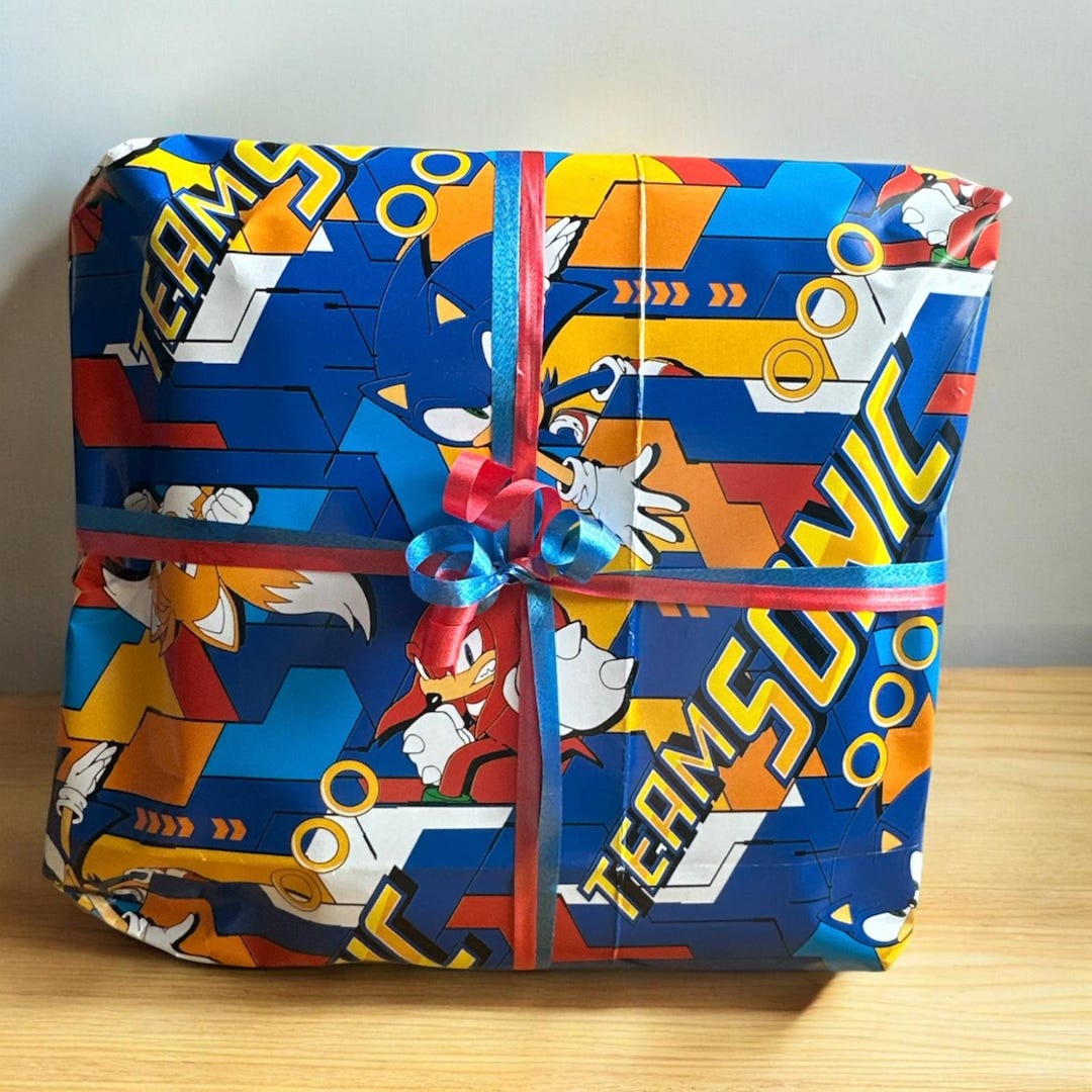 Sonic Party Games Boys Pass the Parcel Ready Made Pass the Parcel Kids ...