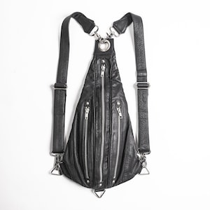 Sac à dos utilitaire et sac banane en cuir noir et argent TRI ZIPPER
