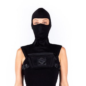 Ninja Sport Utility Techwear Chest Pack Vest With Phone Pocket and Anti-Facial Recognition Mask