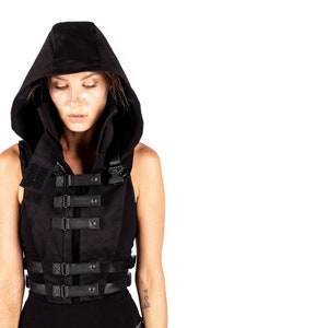 Black Shadow Hood in Canvas