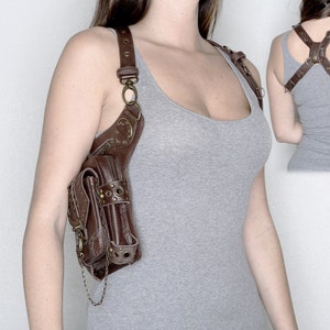 BLASTER 3.0 Brown Leather Shoulder Holster and Hip Bag Fanny Pack Thigh Bag