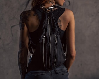 Tri Zipper Back Pack Convertible Fanny Pack in Black Canvas w/ Silver Hardware
