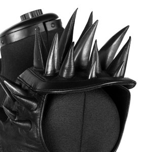 Modular Spike Epaulette Pauldron in Black Leather