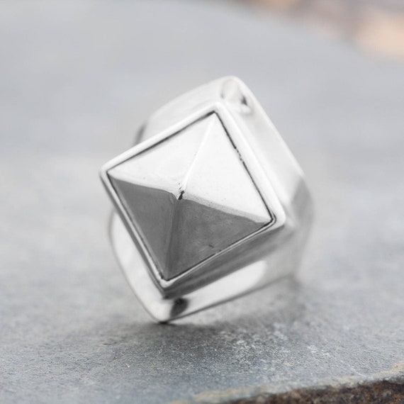 Sterling Silver Pyramid Stud Ring