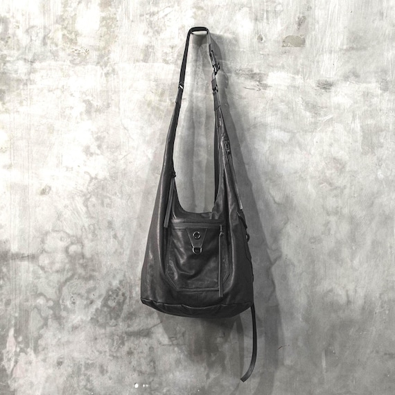 Meridian Hobo Bag – Leather Crossbody Travel Utility Bag