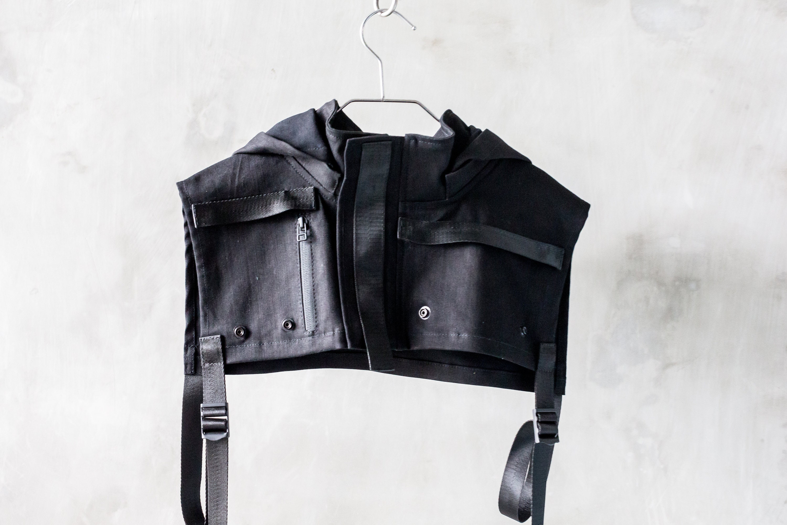 HIGHER GROUND Hooded Black Canvas Cropped Unisex Tech Wear Vest