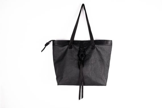 URBAN CLIP – Waxed Canvas + Leather Tote Bag