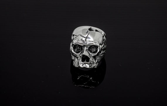 Black Diamond Eye Silver Skull RIng