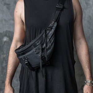 Flight Division 2.0 Marsupio in pelle nera riciclato e riutilizzato I Borsa a tracolla da uomo I Borsa a tracolla da donna I Marsupio I Borsa a tracolla