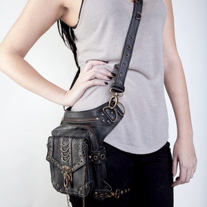 BLASTER 3.0 Black Leather Hip Holster Waist and Shoulder Bag image 3