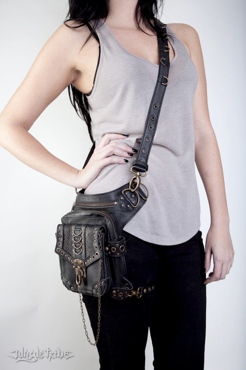 BLASTER 3.0 Black Leather Hip Holster Waist and Shoulder Bag image 3