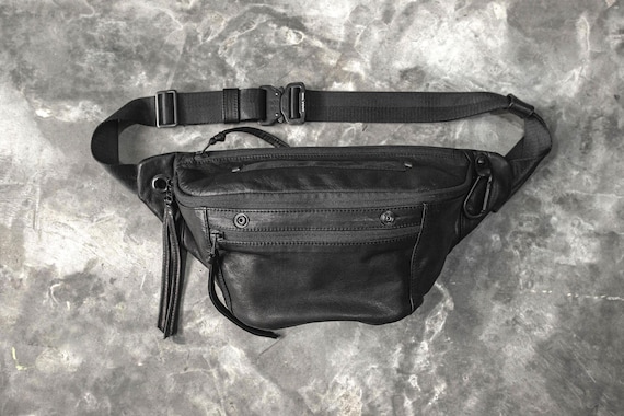Apex Sling Bag– Black Leather Utility Fanny Pack Crossbody
