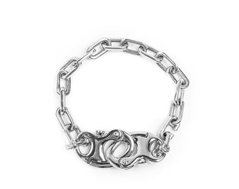 Collar de cadena enlazada