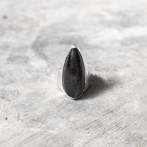 Hypersthene Midnight Tear Drop Fingernail Claw Ring