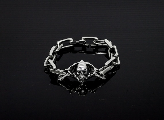 Skull Vertebrae w/ Black Diamond Eyes Solid Silver Chain Bracelet