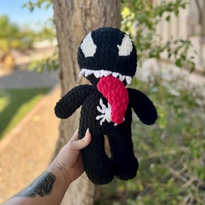 Handmade Crochet Venom Plushie – 15” Tall | Embroidered Eyes & Chest Spider | Soft Amigurumi Marvel-Inspired Gift