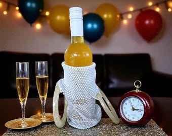 Wine Gift Bag Rhinestone – Handmade Wine Holder, Hostess Gift, Wedding or Housewarming Present