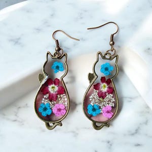 Handmade Cat Earrings: Pressed Wildflower Acrylic Dangle Jewelry