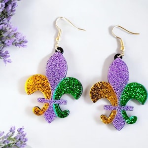 Mardi Gras Party Fleur de Lis Earrings: Glittering Glam Accessories for Celebration