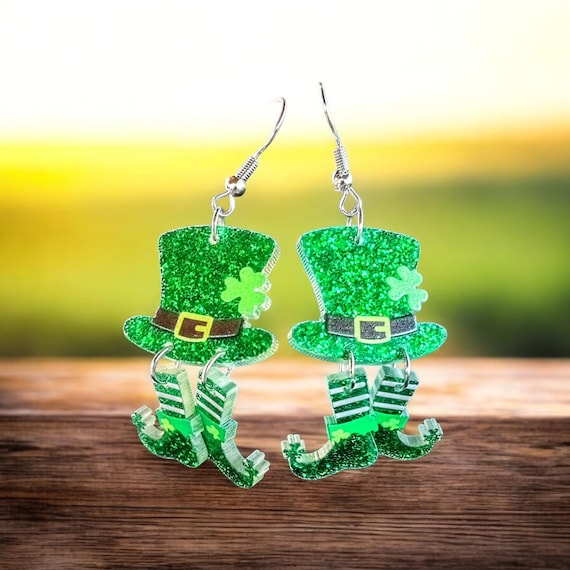 St Patrick's Day Earrings - Green Shamrock Dangle Earrings For Women, Irish Party Accessories