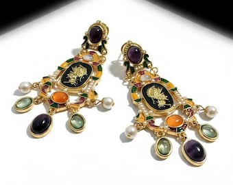 Pendientes colgantes con medallón cónico de piedras preciosas, joyería guerrera