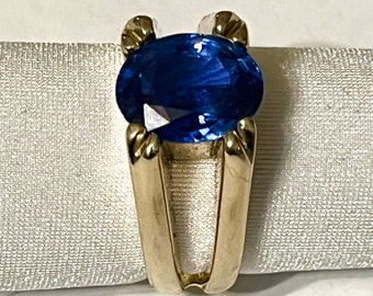 Spectacular 18k Gold Ceylon Sapphire Ring 4.86 carats size 9.5 Valentine's Day